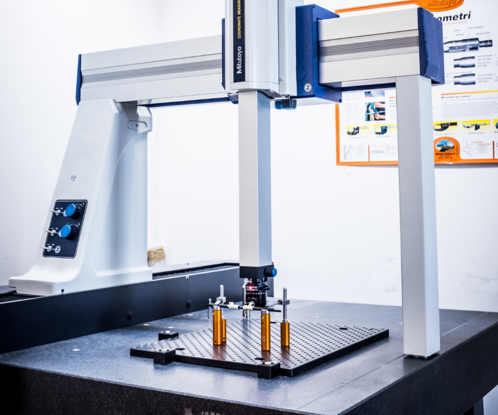 Rilievi dimensionali a tastatore CMM
